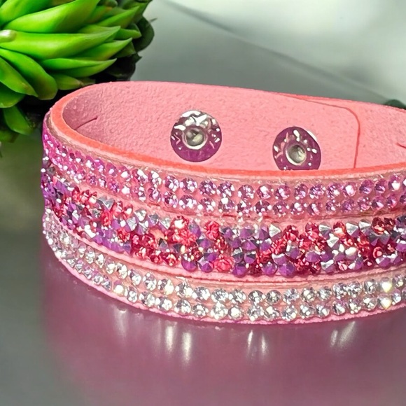 Pink Rhinestone Wrap Bracelet Snap Closure - Picture 7 of 13